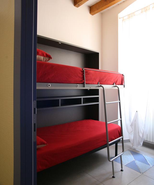 Ostello Locanda Degli Acrobati Brescia Bilik gambar
